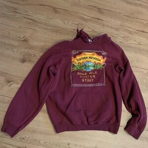 Vintage Sierra Nevada Sweatshirt Burgundy small